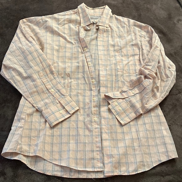 Van Heusen Shirts Mens Fitted Dress Shirt By Van Heusen Poshmark